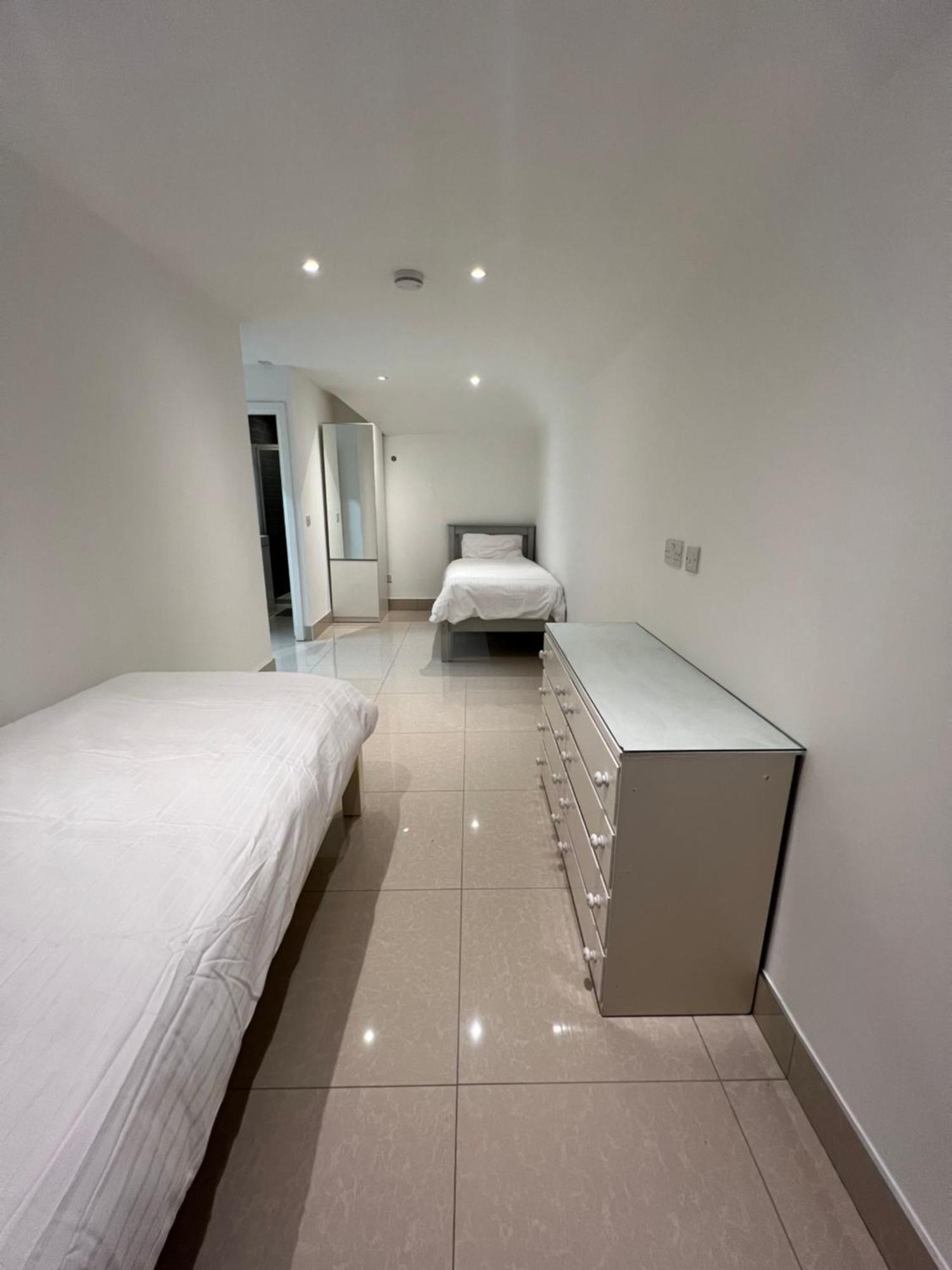 Lovely Dublin Home - Just 15 Mins To City Centre エクステリア 写真